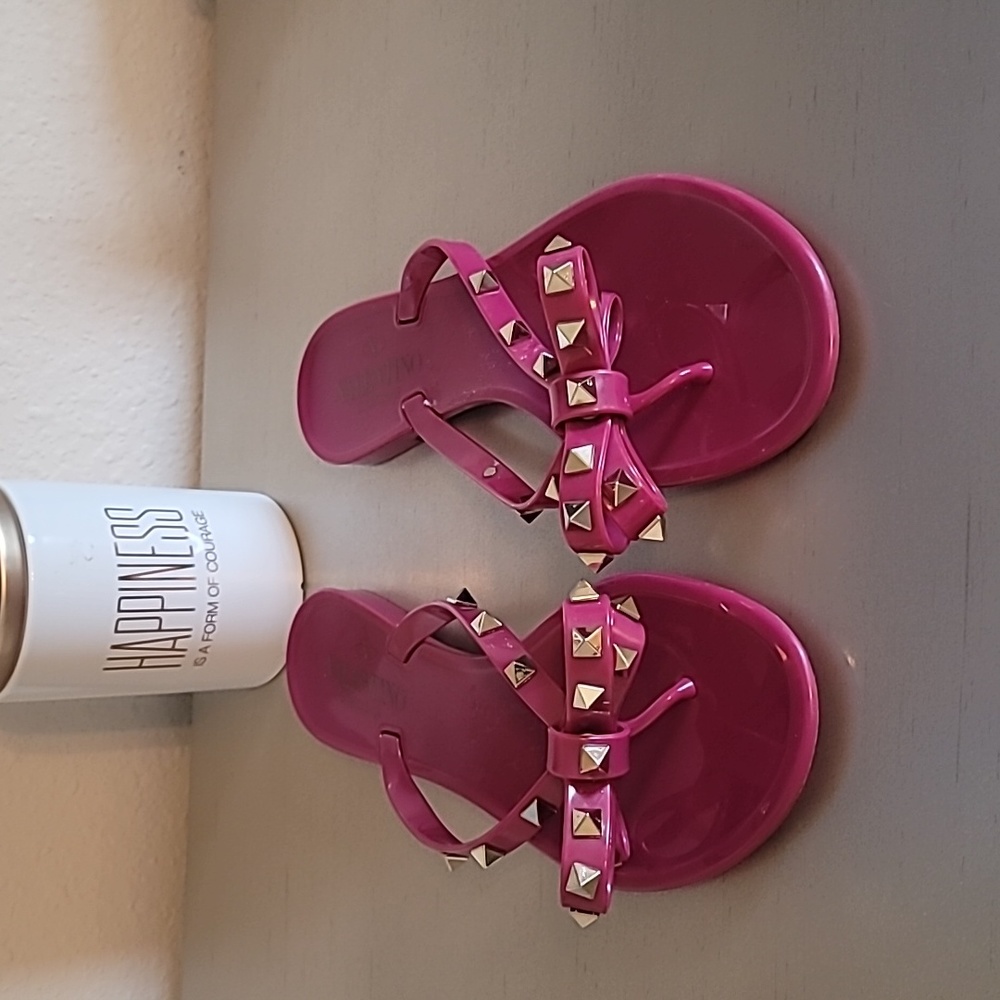 Valentino Garavani Rubber Rockstud Thong Pvc Rubber Flip Flops